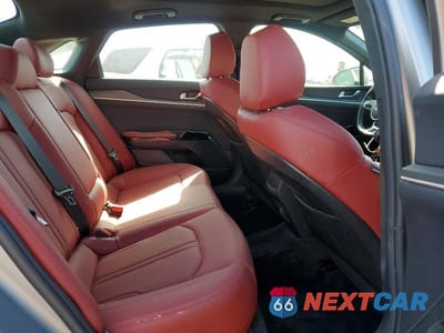 Zdjęcie 10 z 12 samochodu: 2025 KIA K5 VIN:KNAG64J79S5344543 - miniatura