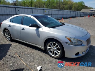 Czwarte zdjęcie samochodu z boku: 2011 NISSAN MAXIMA 3.5 S VIN:1N4AA5AP7BC824188 - miniatura