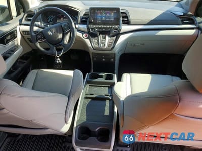 Zdjęcie 8 z 14 samochodu: 2023 HONDA ODYSSEY TOURING VIN:5FNRL6H87PB042107 - miniatura