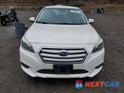 Piąte zdjęcie samochodu w środku: 2015 SUBARU LEGACY 2.5I PREMIUM VIN:4S3BNAC62F3025957 - miniatura
