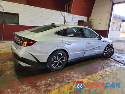 Trzecie zdjęcie samochodu z tyłu: 2025 HYUNDAI SONATA SEL VIN:KMHL64JA4SA488842 - miniatura