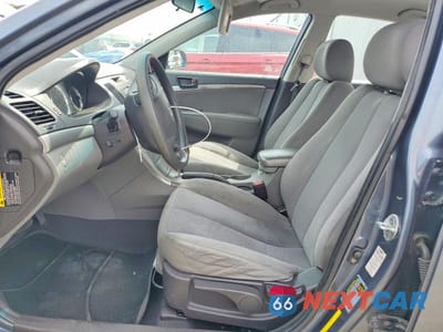Zdjęcie 7 z 12 samochodu: 2010 HYUNDAI SONATA GLS VIN:5NPET4AC7AH658142 - miniatura
