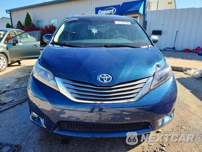 Piąte zdjęcie samochodu w środku: 2012 TOYOTA SIENNA XLE 8-PASSENGER VIN:5TDYK3DC8CS177464 - miniatura