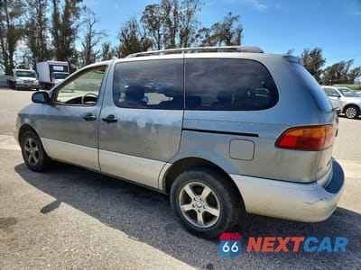 Drugie zdjęcie samochodu z przodu: 1999 TOYOTA SIENNA XLE VIN:4T3ZF13C9XU150020 - miniatura