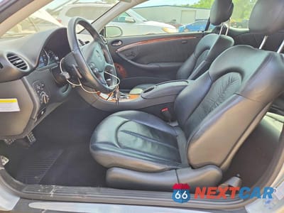 Zdjęcie 7 z 12 samochodu: 2007 MERCEDES-BENZ CLK 550 VIN:WDBTJ72H07F207449 - miniatura