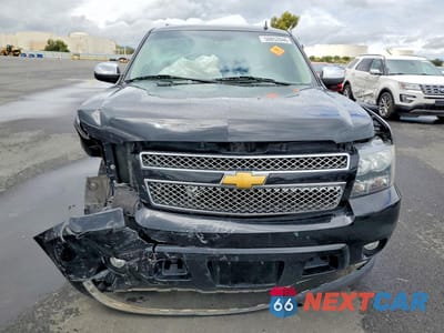 Piąte zdjęcie samochodu w środku: 2013 CHEVROLET SUBURBAN C1500 LTZ VIN:1GNSCKE07DR367698 - miniatura