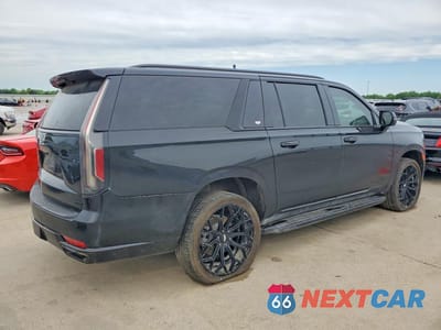 Trzecie zdjęcie samochodu z tyłu: 2021 CADILLAC ESCALADE ESV SPORT VIN:1GYS3NKL6MR434939 - miniatura