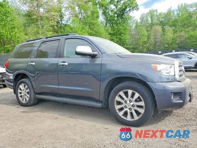 Czwarte zdjęcie samochodu z boku: 2010 TOYOTA SEQUOIA LIMITED VIN:5TDJY5G18AS037420 - miniatura