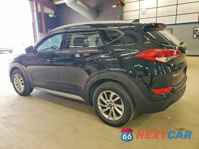 Drugie zdjęcie samochodu z przodu: 2017 HYUNDAI TUCSON SE PLUS VIN:KM8J3CA40HU456949 - miniatura