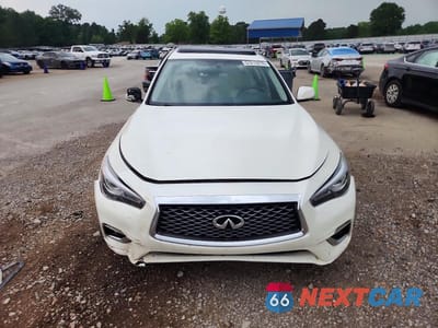 Piąte zdjęcie samochodu w środku: 2018 INFINITI Q50 3.0T LUXE VIN:JN1EV7AP1JM351895 - miniatura