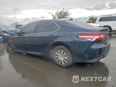 Drugie zdjęcie samochodu z przodu: 2019 TOYOTA CAMRY HYBRID LE VIN:4T1B31HK8KU008267 - miniatura