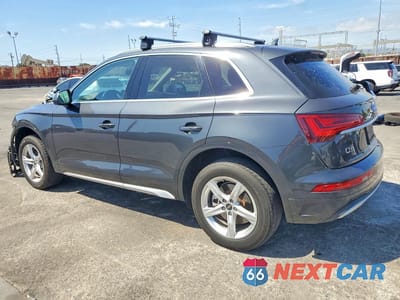 Drugie zdjęcie samochodu z przodu: 2021 AUDI Q5 PREMIUM VIN:WA1AAAFY0M2022539 - miniatura