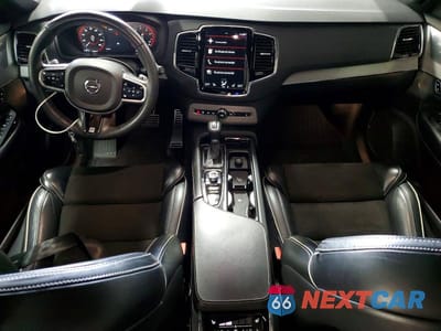 Zdjęcie 8 z 12 samochodu: 2017 VOLVO XC90 T6 VIN:YV4A22PM9H1185932 - miniatura