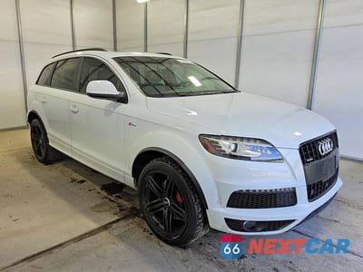 Czwarte zdjęcie samochodu z boku: 2015 AUDI Q7 PRESTIGE VIN:WA1DGAFE2FD021059 - miniatura