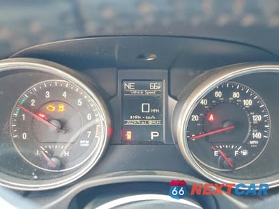 Zdjęcie 9 z 11 samochodu: 2011 JEEP GRAND CHEROKEE LAREDO VIN:1J4RS4GG7BC554420 - miniatura