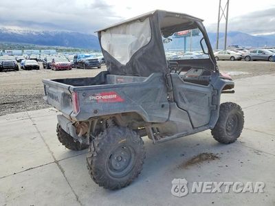 Czwarte zdjęcie samochodu z boku: 2024 HONDA PIONEER UTILITY VEHICLE VIN:1HFVE04A0R4802280 - miniatura