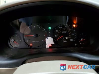 Zdjęcie 9 z 11 samochodu: 2000 HYUNDAI SONATA GL VIN:KMHWF25S6YA175692 - miniatura