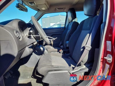 Zdjęcie 7 z 12 samochodu: 2016 JEEP PATRIOT SPORT VIN:1C4NJRBB9GD805567 - miniatura