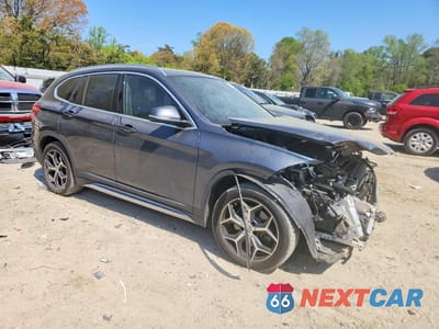 Czwarte zdjęcie samochodu z boku: 2018 BMW X1 XDRIVE28I VIN:WBXHT3C34J5L33343 - miniatura