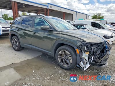 Czwarte zdjęcie samochodu z boku: 2025 HYUNDAI TUCSON SEL VIN:5NMJB3DE5SH589233 - miniatura