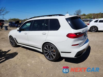 Drugie zdjęcie samochodu z przodu: 2020 BMW X7 M50I VIN:5UXCX6C01LLE35590 - miniatura