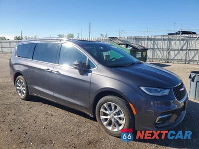 Czwarte zdjęcie samochodu z boku: 2021 CHRYSLER PACIFICA TOURING L VIN:2C4RC3BG6MR563947 - miniatura