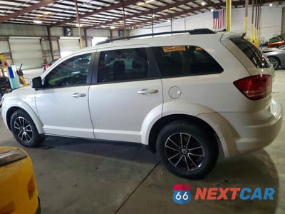 Drugie zdjęcie samochodu z przodu: 2018 DODGE JOURNEY SE VIN:3C4PDCAB3JT310331 - miniatura