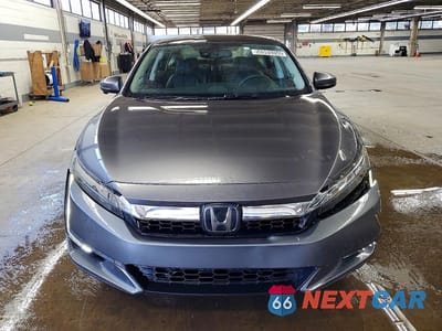 Piąte zdjęcie samochodu w środku: 2019 HONDA CLARITY VIN:JHMZC5F15KC002001 - miniatura