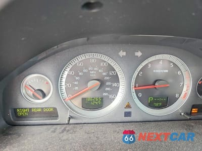 Zdjęcie 9 z 13 samochodu: 2007 VOLVO XC90 V8 VIN:YV4CZ852271391763 - miniatura