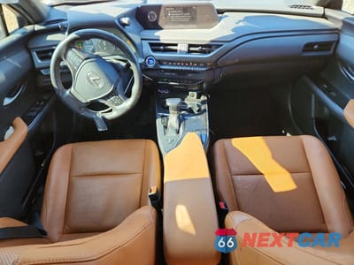 Zdjęcie 8 z 13 samochodu: 2019 LEXUS UX 250H VIN:JTHU9JBH5K2017267 - miniatura