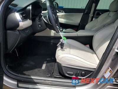 Zdjęcie 7 z 13 samochodu: 2023 GENESIS G70 2.0T VIN:KMTG34TA1PU134876 - miniatura
