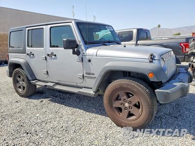 Czwarte zdjęcie samochodu z boku: 2017 JEEP WRANGLER UNLIMITED SPORT VIN:1C4BJWDG4HL593016 - miniatura