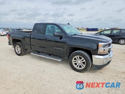 Czwarte zdjęcie samochodu z boku: 2016 CHEVROLET SILVERADO K1500 LT VIN:1GCVKREH4GZ149973 - miniatura
