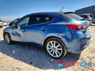 Drugie zdjęcie samochodu z przodu: 2017 MAZDA 3 TOURING VIN:JM1BN1L79H1128946 - miniatura