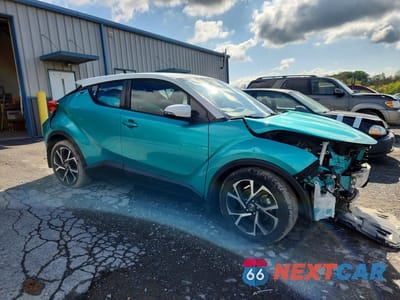 Czwarte zdjęcie samochodu z boku: 2018 TOYOTA C-HR XLE PREMIUM VIN:NMTKHMBXXJR061761 - miniatura