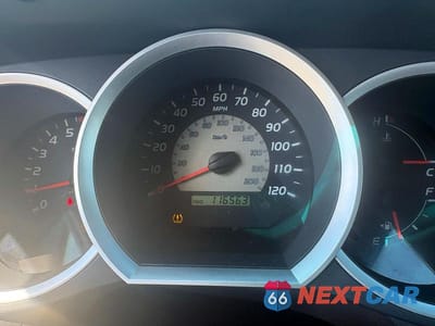 Zdjęcie 8 z 10 samochodu: 2010 TOYOTA TACOMA ACCESS CAB VIN:5TEUX4EN7AZ682319 - miniatura