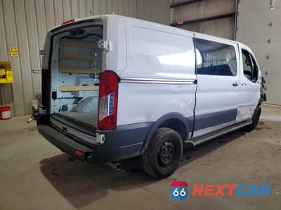 Trzecie zdjęcie samochodu z tyłu: 2025 FORD TRANSIT T-250 DELIVERY VAN VIN:1FTBR1Y86SKB04269 - miniatura