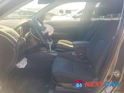 Zdjęcie 7 z 14 samochodu: 2020 MITSUBISHI OUTLANDER SPORT SE VIN:JA4AP4AU5LU024259 - miniatura
