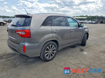 Trzecie zdjęcie samochodu z tyłu: 2015 KIA SORENTO SX VIN:5XYKW4A77FG580229 - miniatura