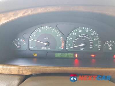 Zdjęcie 9 z 12 samochodu: 2004 JAGUAR S-TYPE VIN:SAJEA01T34FM97495 - miniatura