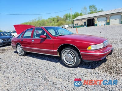 Czwarte zdjęcie samochodu z boku: 1994 CHEVROLET CAPRICE CLASSIC VIN:1G1BL52WXRR117259 - miniatura