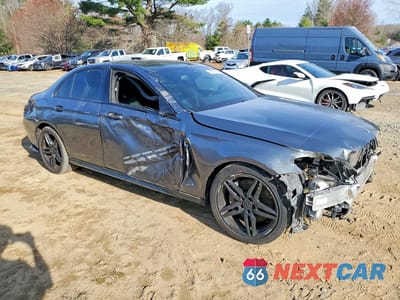 Czwarte zdjęcie samochodu z boku: 2017 MERCEDES-BENZ E 43 4MATIC AMG VIN:WDDZF6EB2HA186218 - miniatura