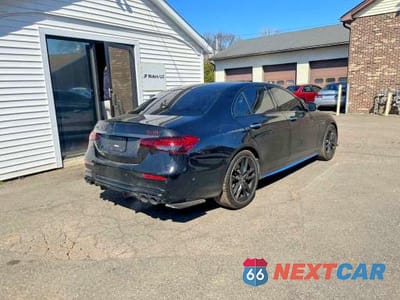 Trzecie zdjęcie samochodu z tyłu: 2022 MERCEDES-BENZ E AMG 53 4MATIC VIN:W1KZF6BB1NB036188 - miniatura