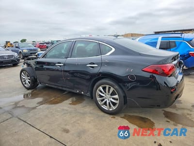 Drugie zdjęcie samochodu z przodu: 2019 INFINITI Q70 3.7 LUXE VIN:JN1BY1AP5KM505596 - miniatura