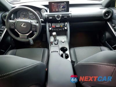 Zdjęcie 8 z 12 samochodu: 2025 LEXUS IS 350 F SPORT DESIGN VIN:JTHBZ1B20S5094212 - miniatura
