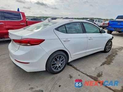 Trzecie zdjęcie samochodu z tyłu: 2018 HYUNDAI ELANTRA SEL VIN:5NPD84LF1JH326671 - miniatura