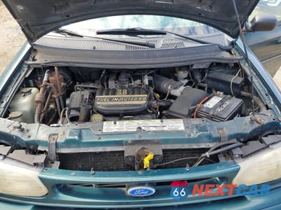 Zdjęcie 12 z 13 samochodu: 1995 FORD WINDSTAR 121