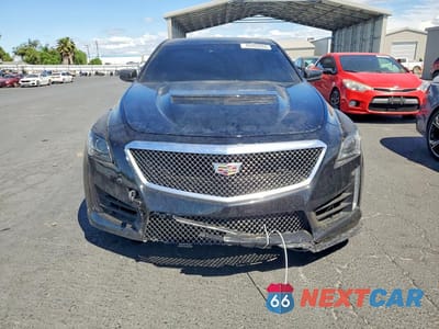 Piąte zdjęcie samochodu w środku: 2017 CADILLAC CTS-V VIN:1G6A15S67H0188188 - miniatura