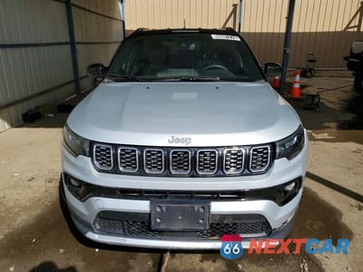 Piąte zdjęcie samochodu w środku: 2025 JEEP COMPASS LIMITED VIN:3C4NJDCN4ST525117 - miniatura