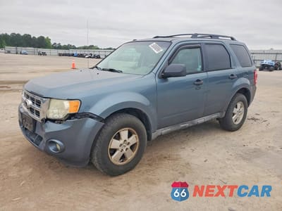 2012 FORD ESCAPE XLT 1FMCU9DGXCKA92882 - główne zdjęcie licytacji z USA - miniatura